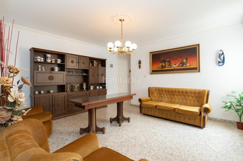 Foto 52de3d7f-c0b2-49c2-aa7d-95fcda05a9c2. Casa amb aparcament a Molvízar