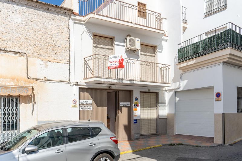Foto 755c0e3d-3616-407a-8406-4b52f7f66322. Casa amb aparcament a Molvízar