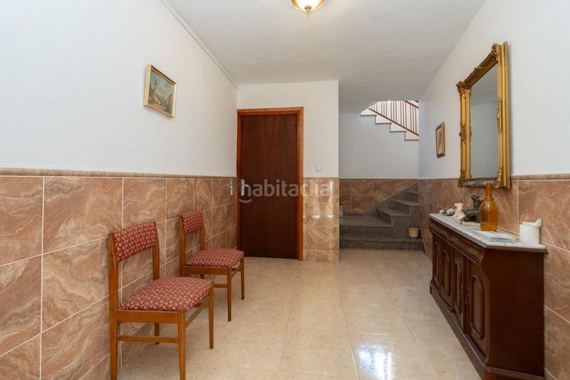 Foto b68eb76f-d11a-4ec7-ba25-4936ba573971. Casa amb aparcament a Molvízar