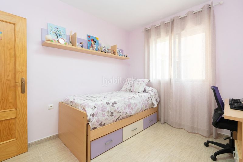 Foto 1a018592-1ee1-492a-8f30-99c80b4fa7f0. Pis a Torrenueva Motril