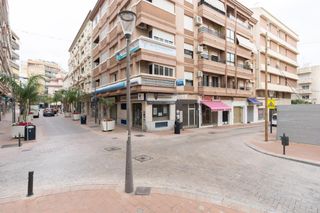 Ufficio  Calle calle emilio martín more. Exclusiva oficina con posibilidad de cambio de uso a piso en ple