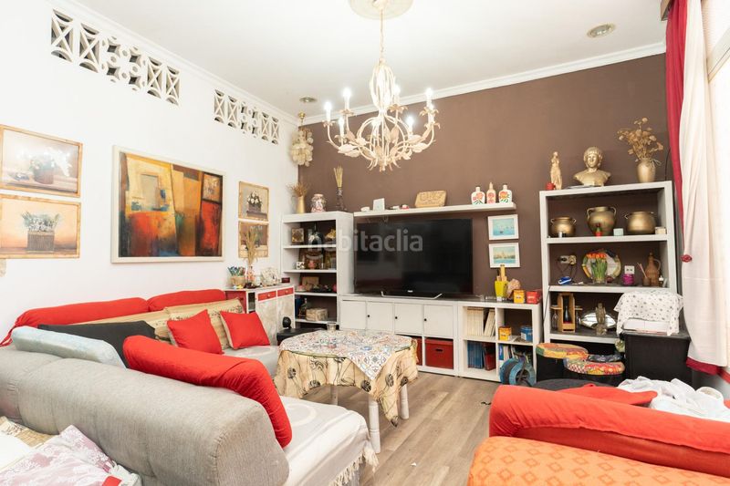 Foto cbe93424-c16a-44af-895f-85cd4b7f650c. Casa amb aparcament a Motril ciudad Motril