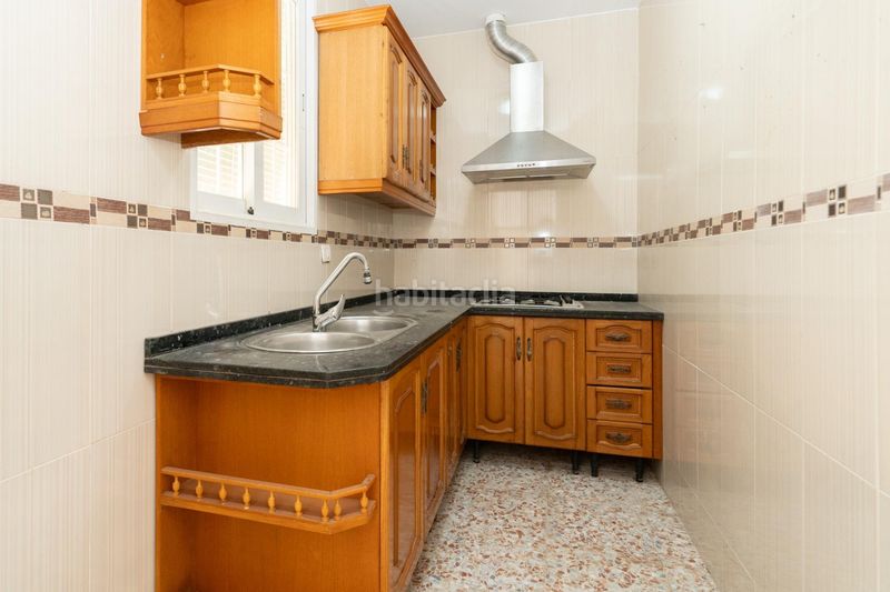 Foto 1946e73b-cedf-4230-ad4a-80d678b38228. Casa a Motril ciudad Motril