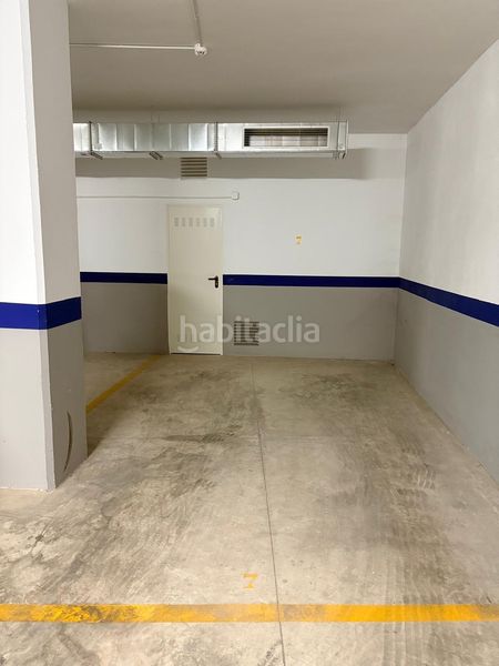 Foto 35437008-379a-4b39-b372-958eb6aad165. Affitto posto auto in Motril ciudad Motril