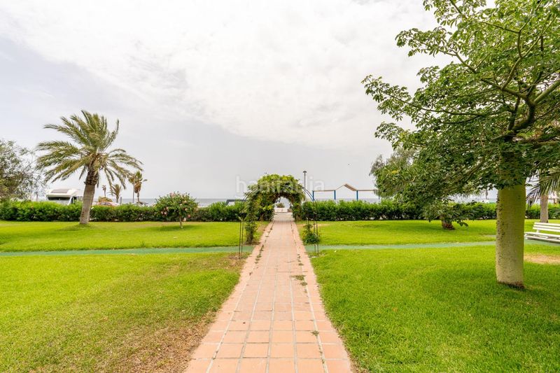Foto a5c18516-d79f-4c45-88fa-53670d059600. Casa amb aparcament piscina a Calahonda - Carchuna Motril