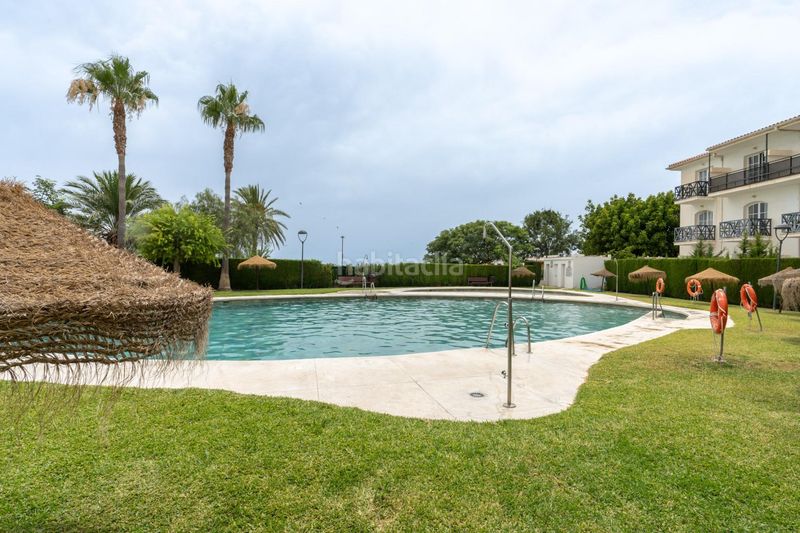 Foto d8f8d273-fd80-4a61-8f6f-45799530fa7c. Casa amb aparcament piscina a Calahonda - Carchuna Motril