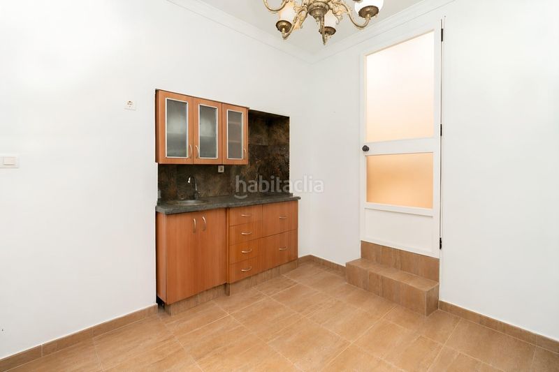 Foto 5d68aa71-c53a-4994-9a1a-cf66baf42c6a. Casa amb aparcament a Ítrabo