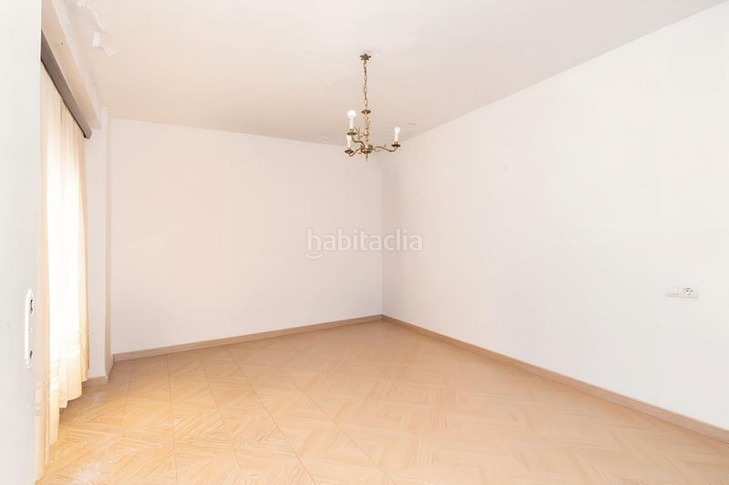Foto 7fe932e5-b6fb-4031-8ad4-ecf2b4829053. Casa amb aparcament a Ítrabo