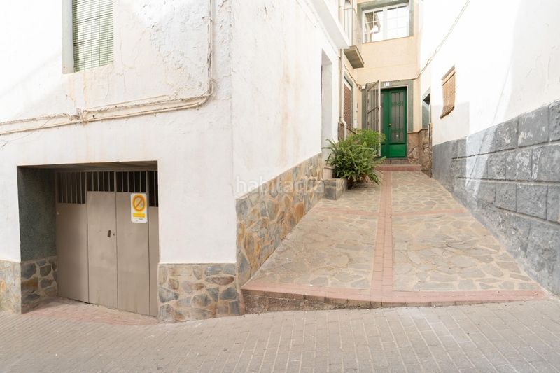 Foto edbd95c2-2c52-439b-865d-d00edfc8fa41. Casa amb aparcament a Ítrabo