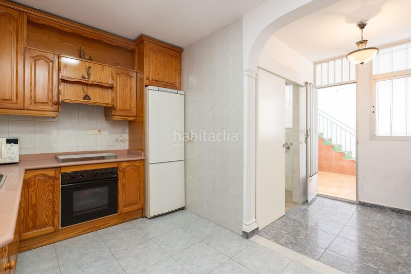 Foto 743cba33-3b21-42a3-948b-ef9922bb5e5a. Casa a Motril ciudad Motril