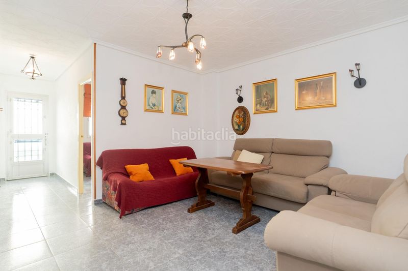 Foto ff958af3-5772-46d6-92f3-982ff4e2cdf2. Casa a Motril ciudad Motril