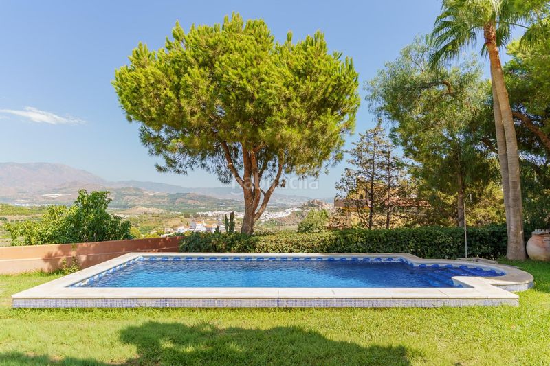Foto d3fe842e-2569-434e-b9a8-adb3872a46c2. Xalet amb aparcament piscina a Monte los Almendros - El Pargo - Costa Aguilera Salobreña