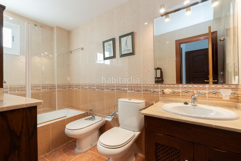 Foto 898faf17-59a3-4ac0-8129-1c2ed525c8cb. House with parking in Motril ciudad Motril