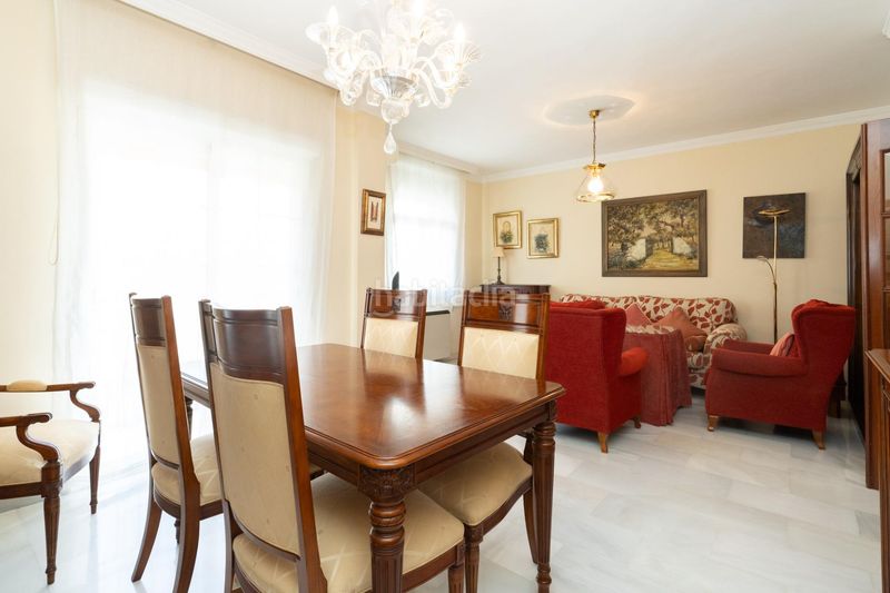 Foto e0ceaa12-6a54-4e23-9ec6-94730a3f1261. House with parking in Motril ciudad Motril