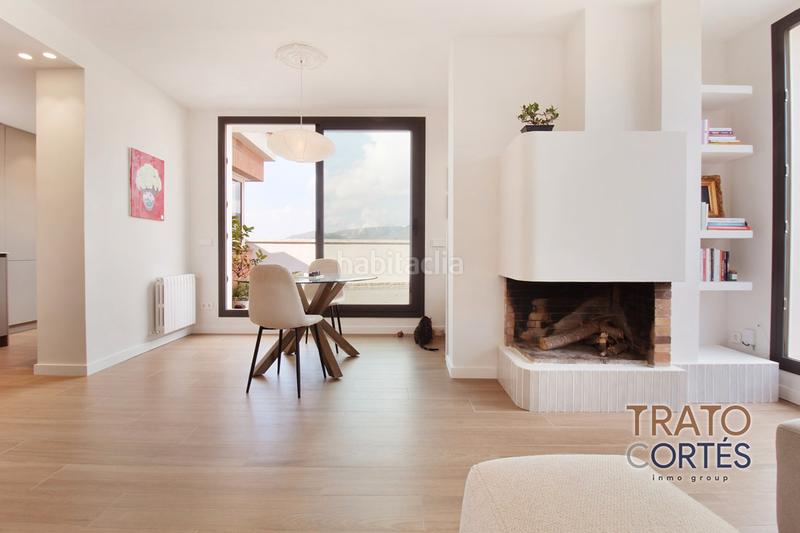 Foto 47c19e73-4574-408a-98cd-a33c96720074. Ático atico reformado con terraza a nivel en Centre-Estació Gavà