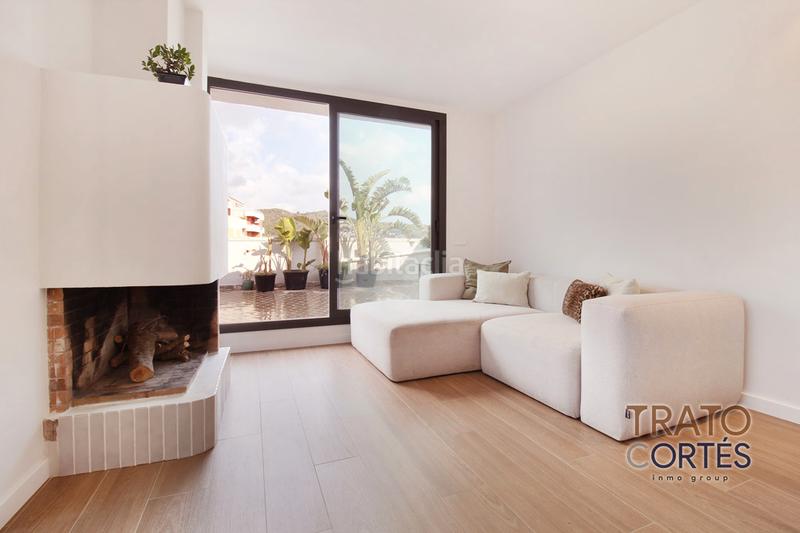 Foto a27f4db2-b407-4b44-8324-0645623da0e7. Ático atico reformado con terraza a nivel en Centre-Estació Gavà