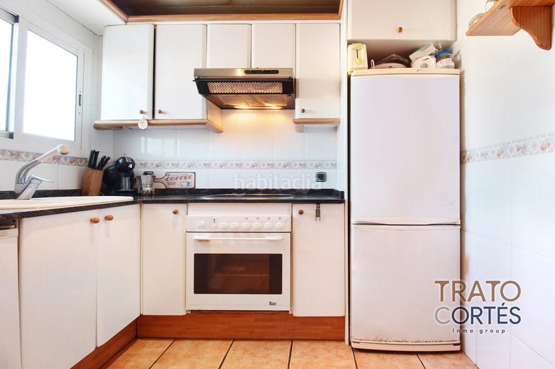 Foto 1b698beb-14bb-4107-aee5-f0fec6e862fd. Pis a carrer de jaume abril 32 a Centre Viladecans