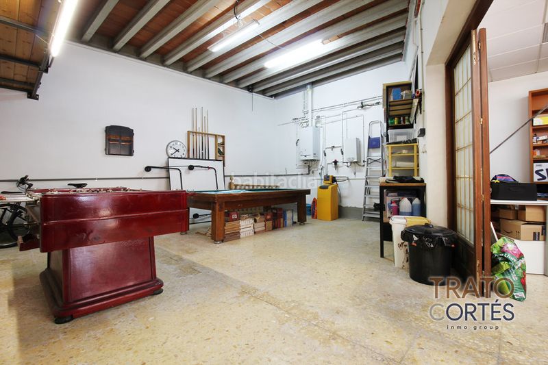 Foto a2d746f6-05fc-4310-a445-45bbb188f546. Casa aparellada a plaça magdalena trias 10 a Centre-Estació Gavà