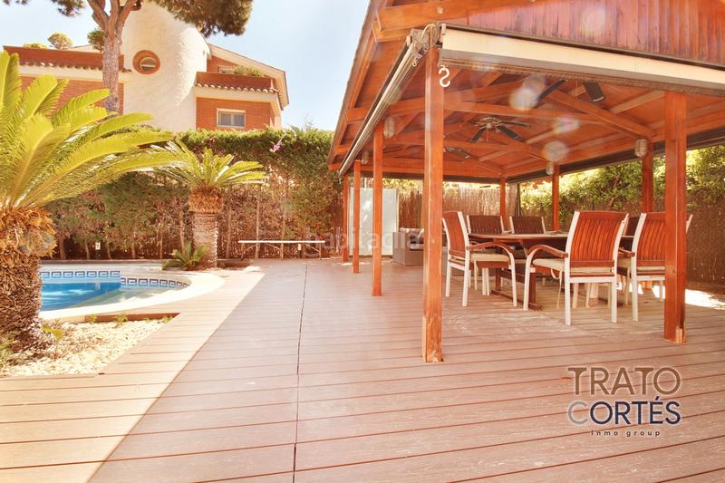 Foto 0b33dfc0-b141-47e2-8288-16825730f1b7. Chalet en Gava Mar Gavà