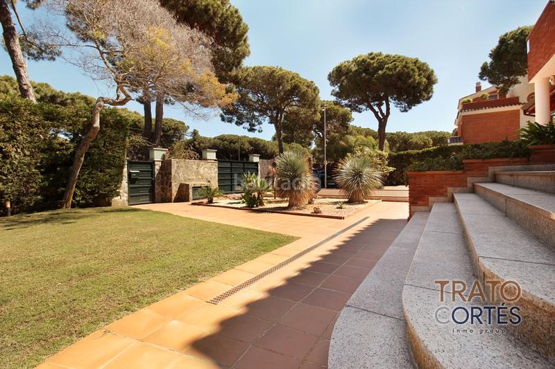 Foto 8fdac6f5-65f5-462f-87cc-43cde9ea7399. Chalet en Gava Mar Gavà