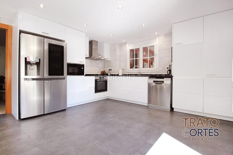 Foto c8faeea5-812b-45db-94b7-00fda4aacba7. Chalet en Gava Mar Gavà