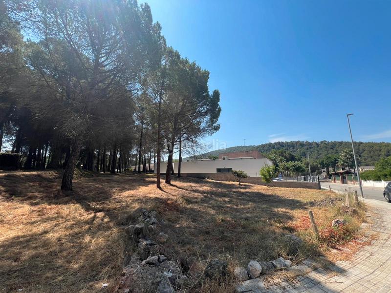 Foto fdb9f548-7c8b-42b8-bf04-ac65a2ad617c. Terreno residenziale in Begues