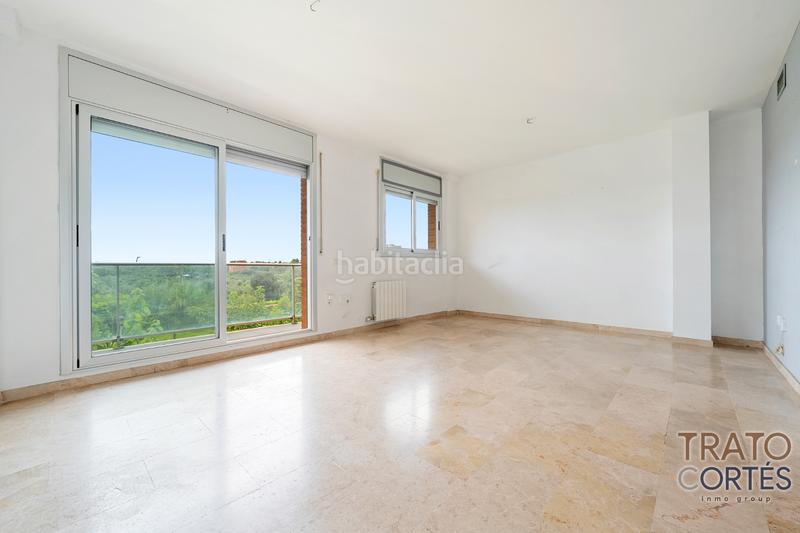 Foto 4679cff1-5497-48fa-bbc4-dcf4f7a837f0. Piso  con zonas comunes, piscina, pádel y parking incluido en Reus