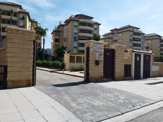 Affitto Appartamento in Avenida torre derecha 2. Alquiler vacacional verano en algarrobo costa