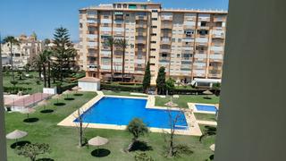 Piso en Avenida de españa 10. Bonito piso en primera línea de playa en torrox
