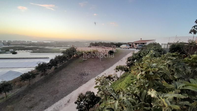 Foto 0eea7210-2b7b-4f48-bce7-f3f5cf142b45. Masía en calle manuel de falla 4 se vende finca con casa y árboles 1km en Algarrobo Costa