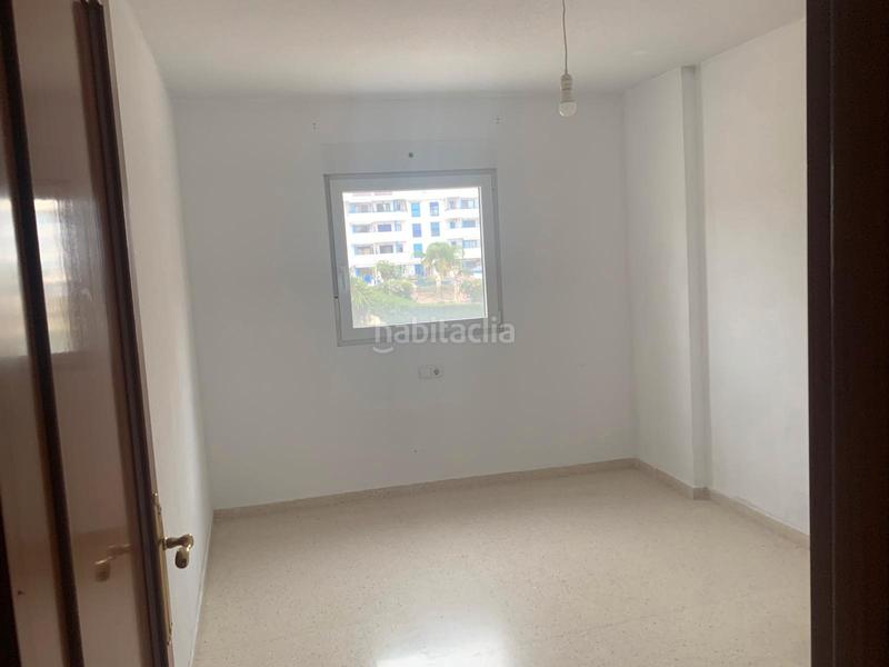 Foto b9c58b80-eb17-4212-afb6-de80255a7e39. Appartement in calle yate 48 in Algarrobo Costa