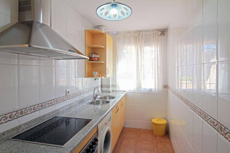 Foto aa4ba9ee-4487-457a-b542-75d5c00a98c6. Pis a calle almería 7 a Laguna Beach Torrox