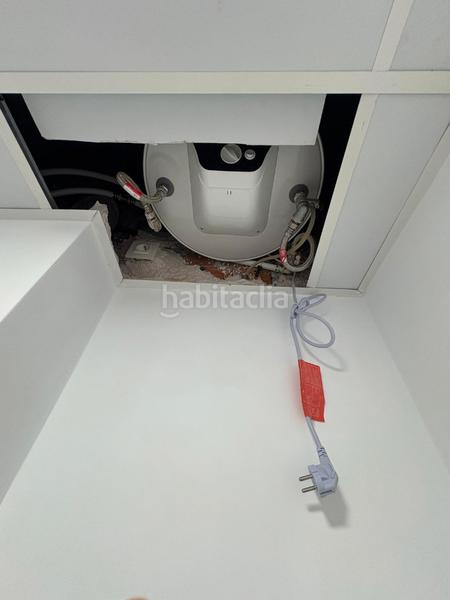 Foto 44cf9296-0a4d-42f7-bb0d-9f61da409c59. Affitto locale commerciale in calle nuestra señora del carmen 6a in Torre del Mar