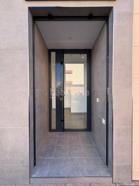 Foto 6a78ef93-6bee-4c59-9826-d0fd1b4c3291. Affitto locale commerciale in calle nuestra señora del carmen 6a in Torre del Mar