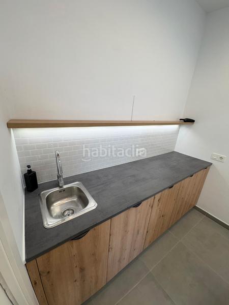 Foto a310b015-1b9f-4a44-98c7-9e7775f6403b. Affitto locale commerciale in calle nuestra señora del carmen 6a in Torre del Mar