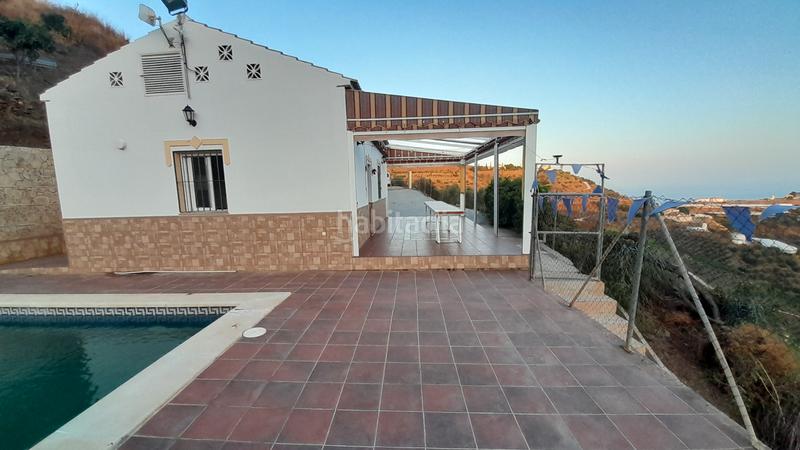 Foto f2cf3888-d674-4c9b-b4cc-f7150c6eb04e. Propriété dans calle gloria 226 dans Algarrobo pueblo Algarrobo