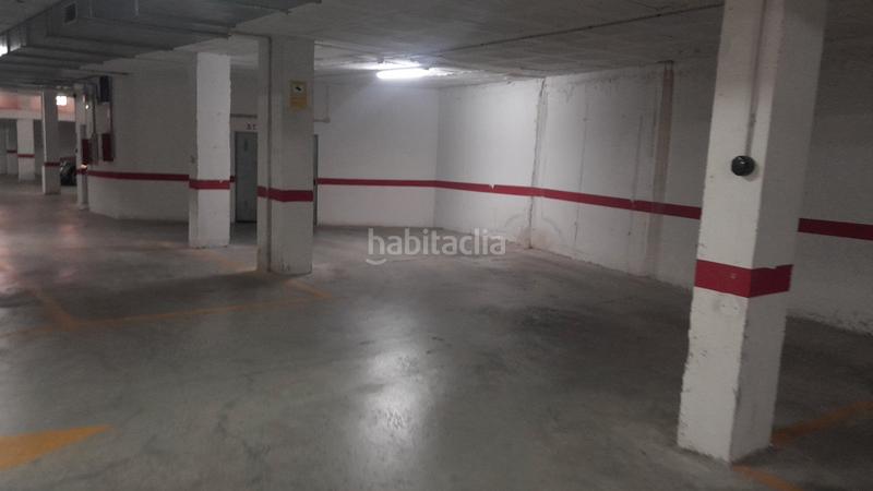 Foto a3fe1981-68f0-4694-a4cb-2e354e5956ba. Parking coche en calle casas nuevas 17 vendo plaza de aparcamiento + trastero en Torrox