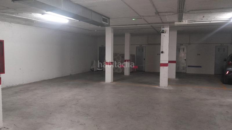 Foto f68a3120-35fe-4bb1-b3a0-41b0c0f1567a. Parking coche en calle casas nuevas 17 vendo plaza de aparcamiento + trastero en Torrox