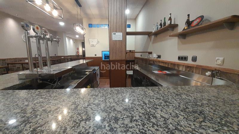 Foto d60abe54-3a53-4742-bdc8-5cd825af336a. Alquiler local comercial en paseo maritimo 7 alquilo/vendo restaurante costa en Torrox