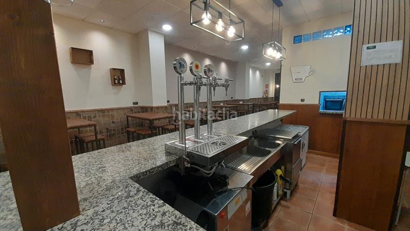 Foto dc43e309-732d-4887-8454-165588e22b23. Alquiler local comercial en paseo maritimo 7 alquilo/vendo restaurante costa en Torrox