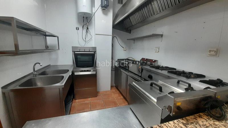 Foto a80a6ba6-f8d1-42a4-a1f4-5b39ec40227d. Lloguer local comercial a paseo maritimo 7 a Centro Internacional Torrox