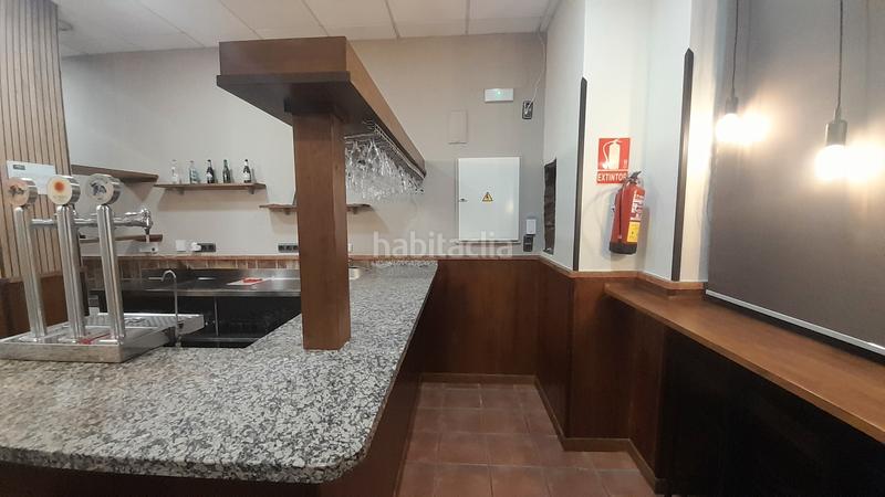 Foto bc87cff8-6cf0-4661-83fc-63b056809a05. Location local commercial dans paseo maritimo 7 dans Torrox