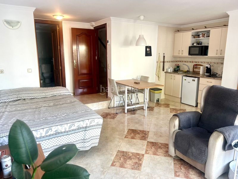 Foto 17ffc5a5-3e3b-45e9-b774-709523efff01. Xalet a calle monte florido 216 a Caleta de Velez