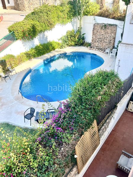Foto f0947a54-7ab8-42b3-8d2a-a0b87e2683d9. Xalet a calle monte florido 216 a Caleta de Velez