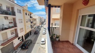 Appartamento in Calle madrid 6. Piso de 2 dormitorios 2 w c en c/madrid torrox costa.