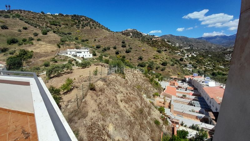Foto a9d7866d-04ff-40e3-92a4-8b3895e1a581. Pis a calle pontil 119 a Torrox pueblo Torrox