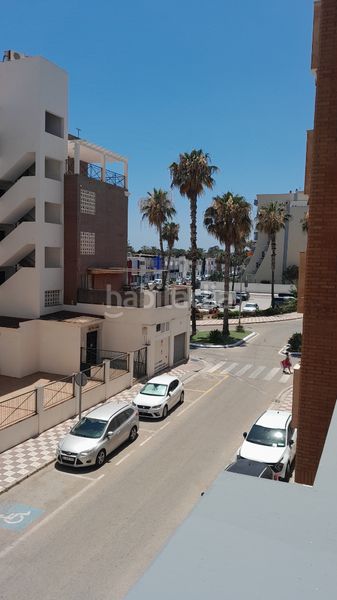 Foto 7a28b520-9f90-46c5-baf3-c80224bc63e0. Casa a calle octavio lópez 19 a Paseo Marítimo de Levante Torre del Mar