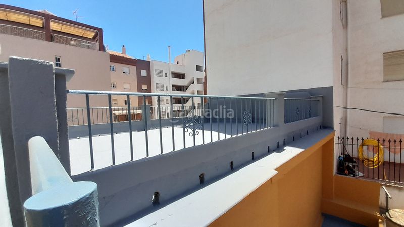 Foto b48f5c5a-1f06-47db-8027-1606c2b645c5. Casa a calle octavio lópez 19 a Paseo Marítimo de Levante Torre del Mar