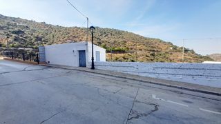 Finca rústica a Calle loma 23. Se vende solar de 900m en c/ loma de sayalonga