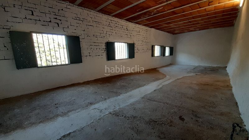 Foto 553cd42c-3195-4e85-a2bd-3e86fc4a8e00. Finca rústica a calle loma 23 a Sayalonga